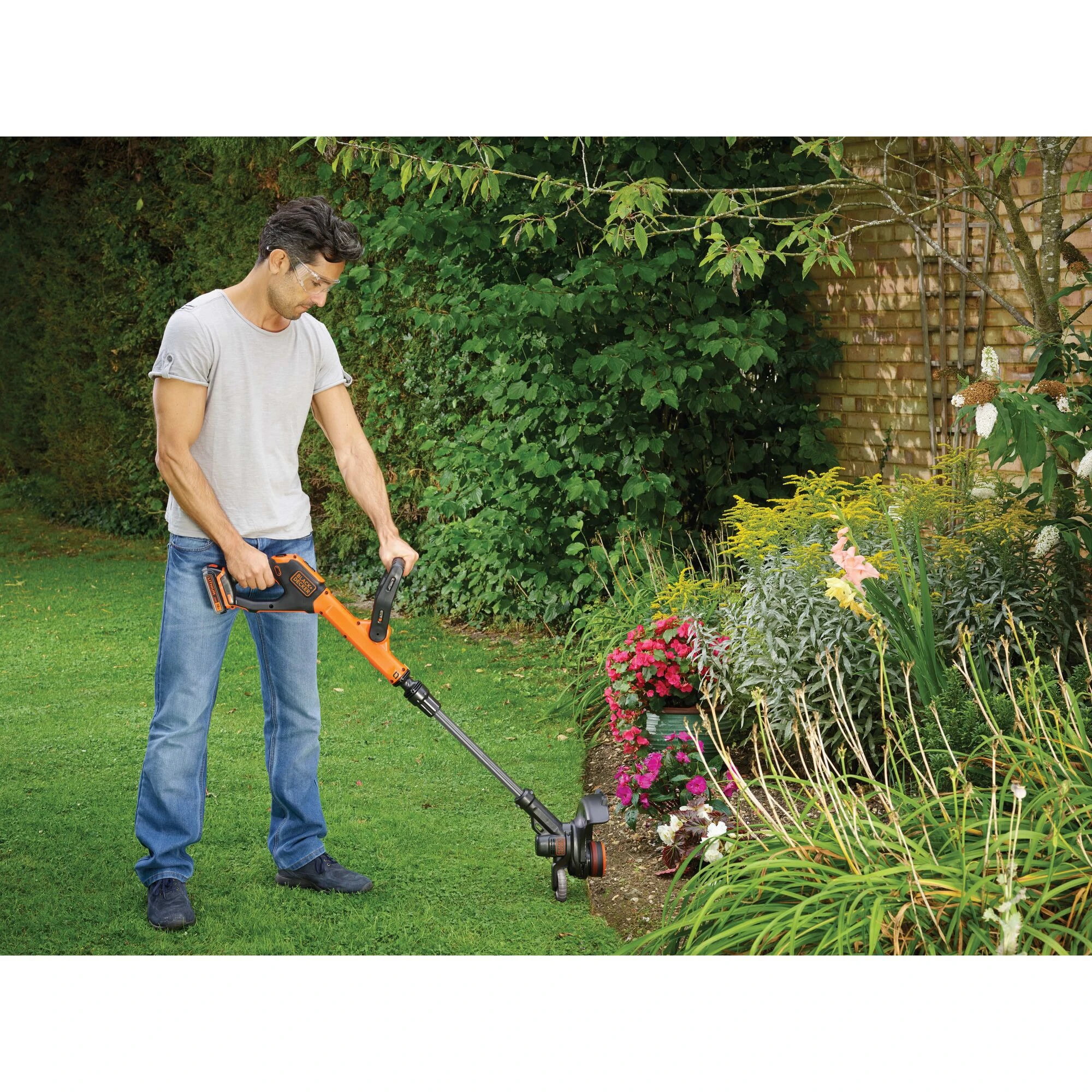 Black & Decker BLACK+DECKER Rasentrimmer Akku-Rasentrimmer STC1820EPC, 18Volt 4 Black & Decker BLACK+DECKER Rasentrimmer Akku-Rasentrimmer STC1820EPC, 18Volt – Bild 4