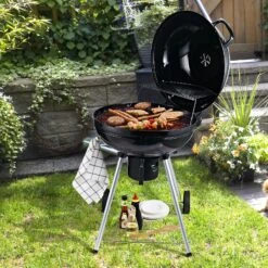 Outsunny Grillwagen Mit Aschenträger Schwarz, Silber 57 X 63 X 94 Cm (LxBxH) | Kohlegrill BBQ Standgrill Holzkohlegrill Gartengrill 8 Outsunny Grillwagen Mit Aschenträger Schwarz, Silber 57 X 63 X 94 Cm (LxBxH) | Kohlegrill BBQ Standgrill Holzkohlegrill Gartengrill -Al-ko-Shop 8600336600 846 021 prod 003